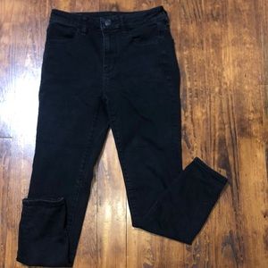 AEO Black High Waisted Jegging